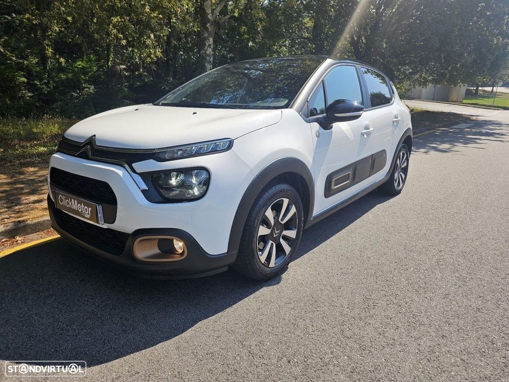 Citroën C3 1.2 PureTech Shine - 1