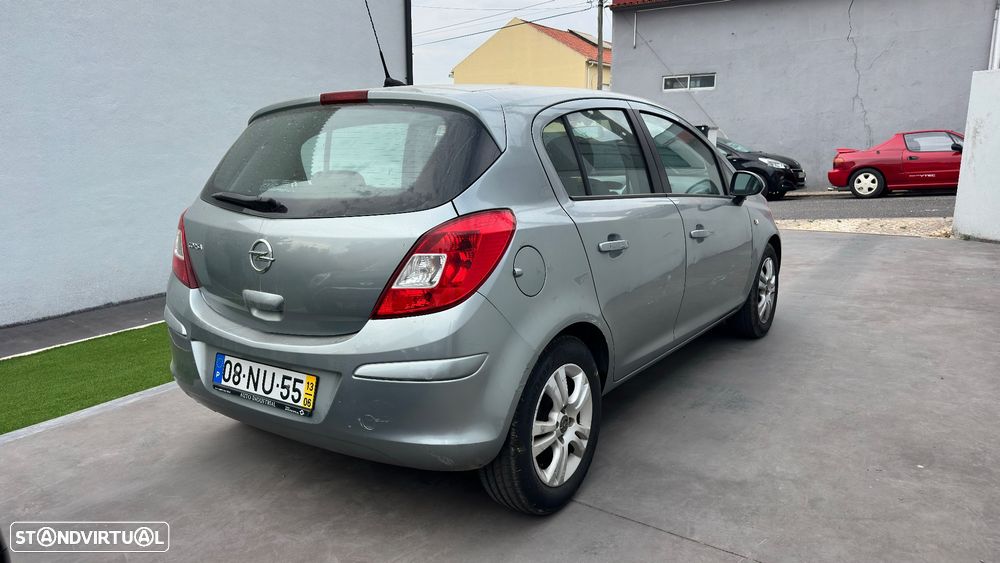Opel Corsa 1.2 Enjoy S/S 117g - 3