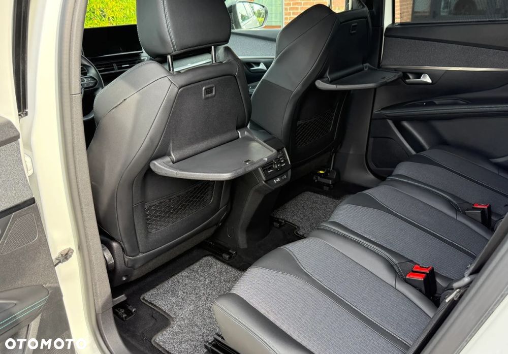 Peugeot 5008 BlueHDi 180 EAT8 Allure Pack - 31