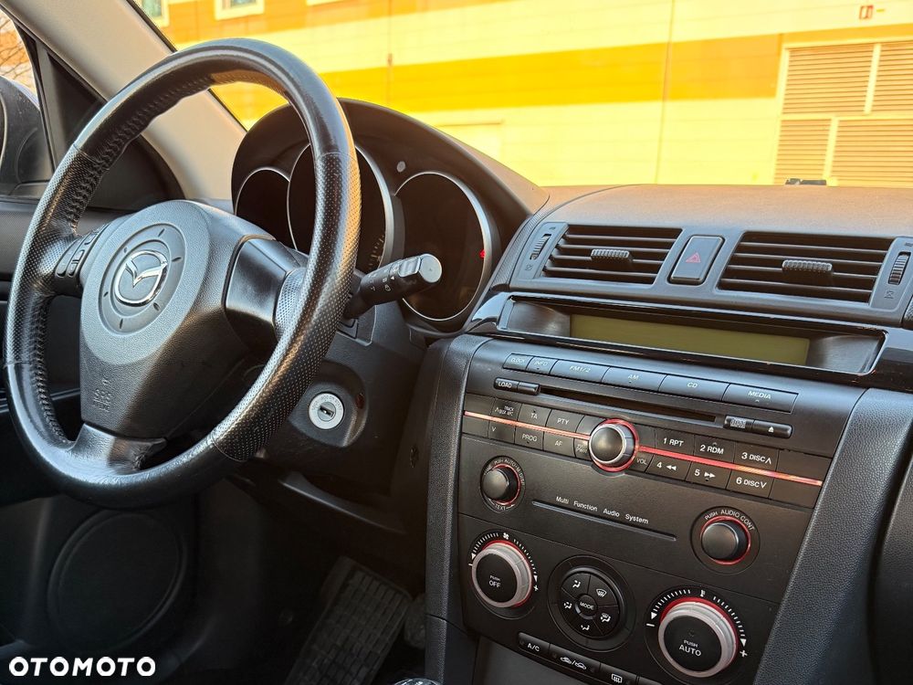 Mazda 3 1.6 Sport Exclusive - 9