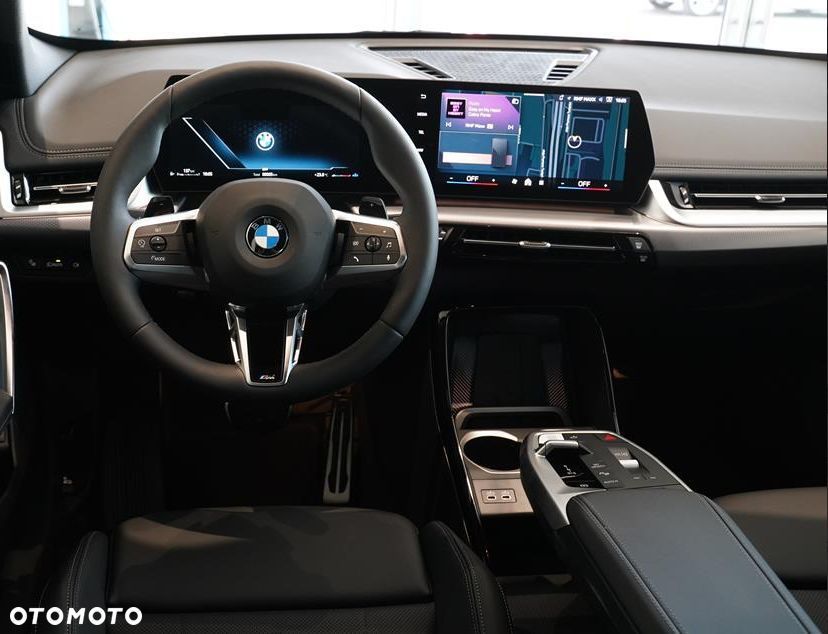 BMW X1 - 13