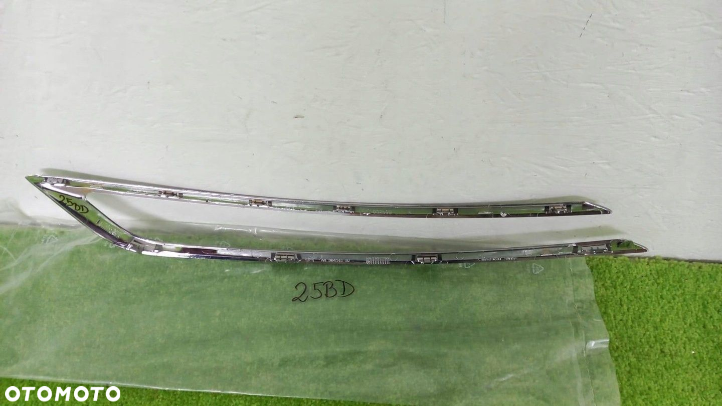 Listwa Chrom Kratka Zderzaka Przedniego Lewa Citroen C4 Grand Picasso 2 - 2
