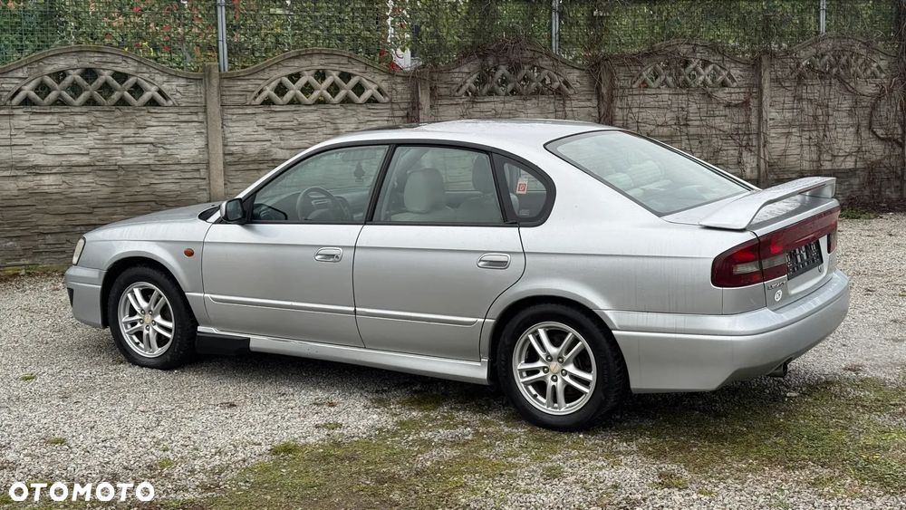 Subaru Legacy 2.5GX 16v 4x4 - 1
