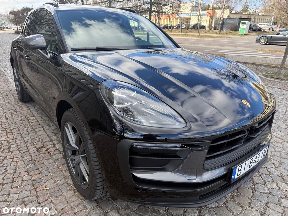 Porsche Macan T - 2