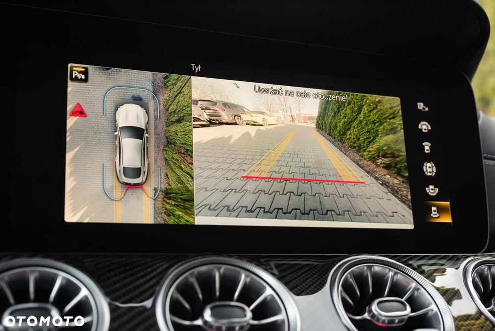 Mercedes-Benz AMG GT - 18