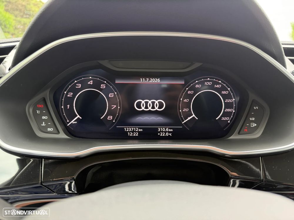 Audi RS Q3 TFSI quattro S tronic - 8