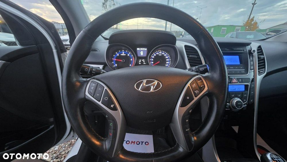 Hyundai i30 - 13