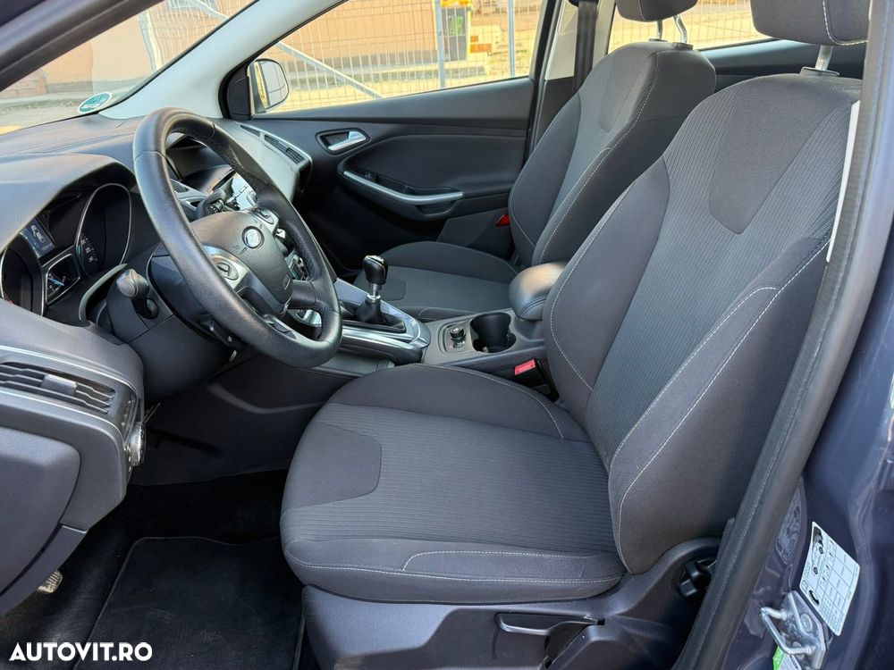 Ford Focus 1.6 EcoBoost Start-Stopp-System Titanium - 11