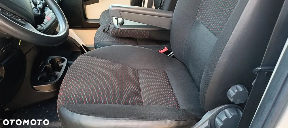 Citroën Jumper Boxer Ducato klima tempomat czujniki 2019 r L2H1 Vivaro Movano master - 24