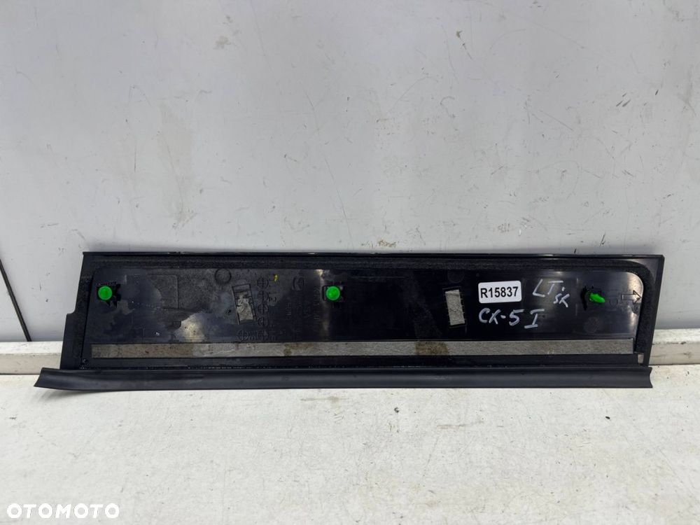 Listwa Mazda CX-5 I 12-17r. lewa tylna nakładka ramki drzwi bocznych środkowego słupka kd5350m41 - 7