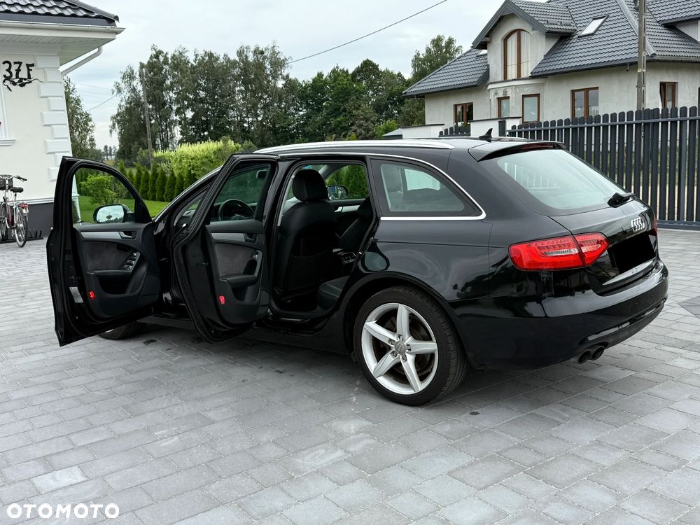 Audi A4 Avant 2.0 TDI DPF multitronic S line Sportpaket - 12
