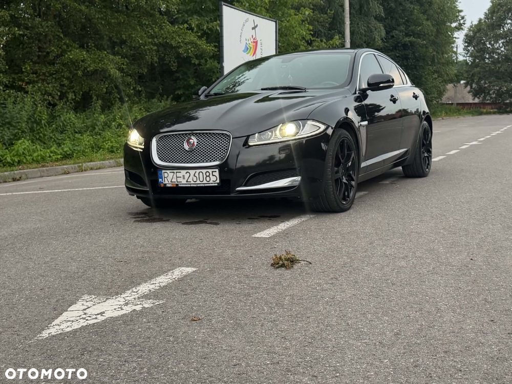 Jaguar XF - 1