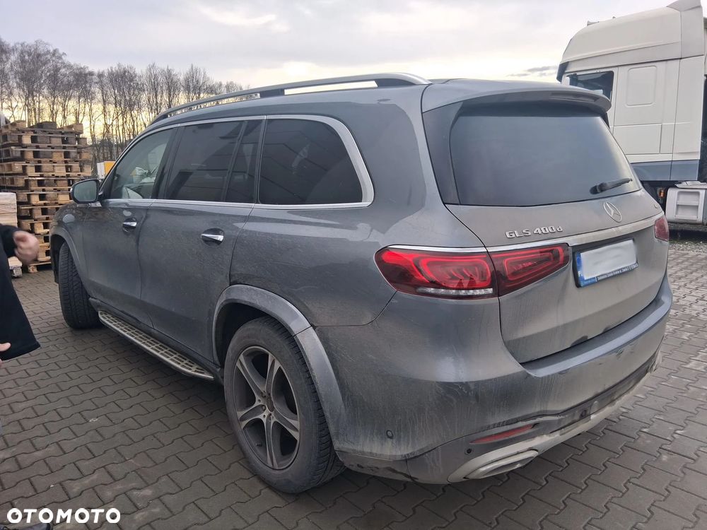 Mercedes-Benz GLS - 3