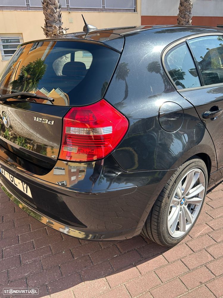 BMW 123 d - 36