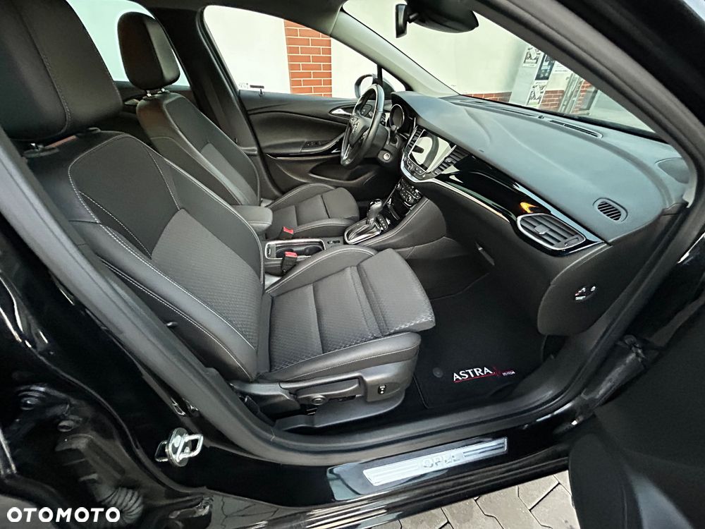 Opel Astra 1.4 T Dynamic S&S - 22