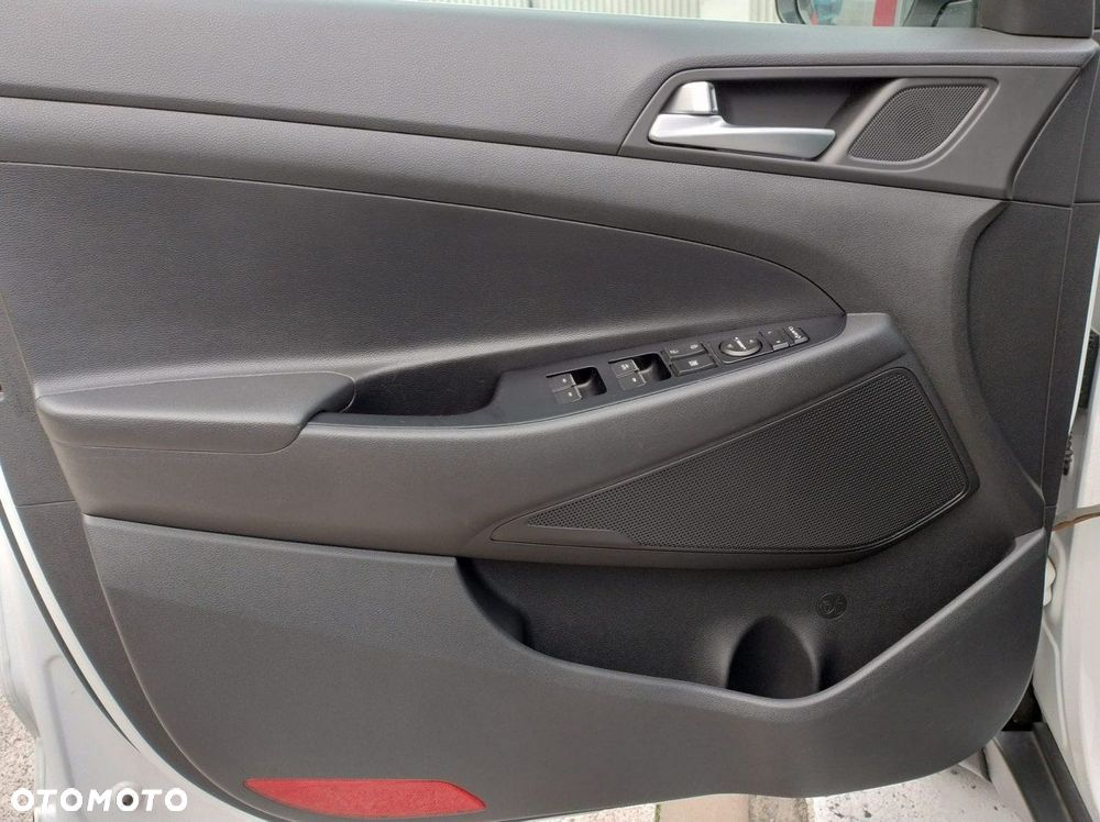 Hyundai Tucson 1.6 T-GDI Tour de Pologne 4WD DCT - 10