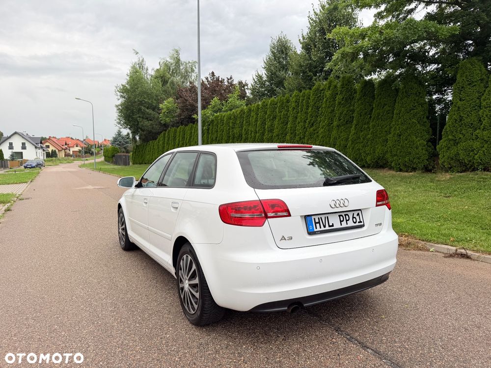 Audi A3 Sportback - 5
