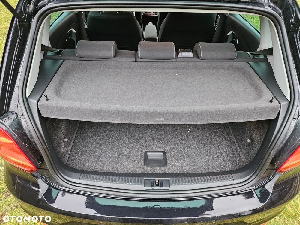 Volkswagen Polo 1.0 TSI Blue Motion Technology Lounge - 25