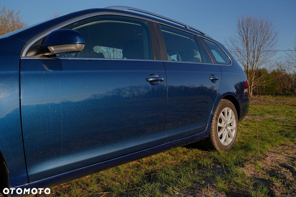 Volkswagen Golf 1.6 TDI Comfortline - 5