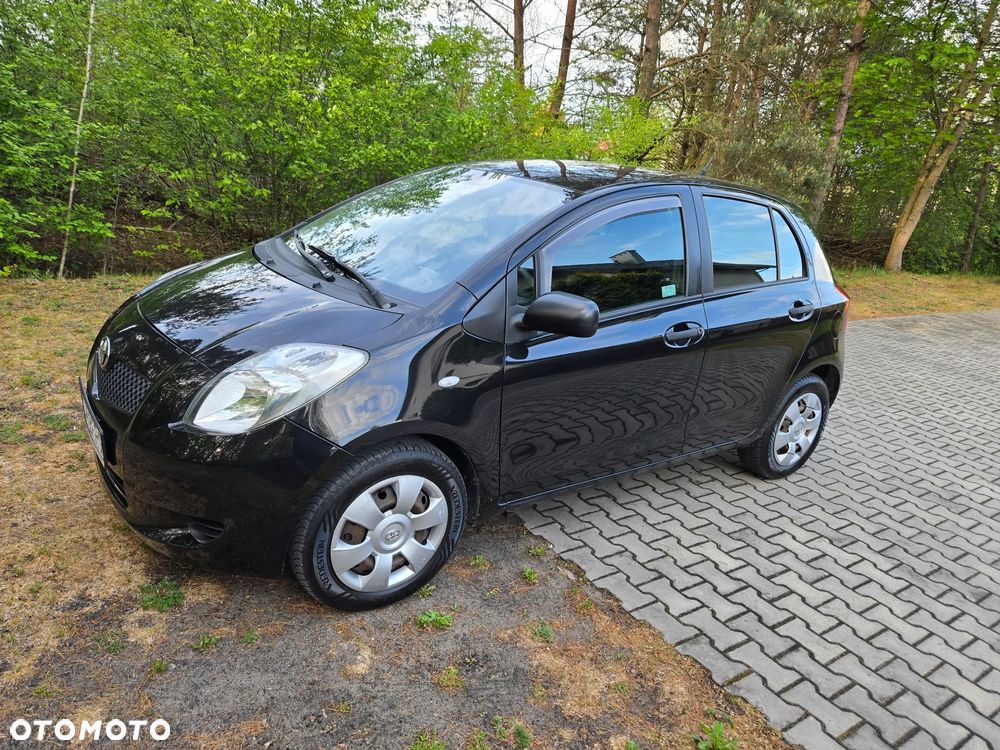 Toyota Yaris 1.3 Prestige - 22