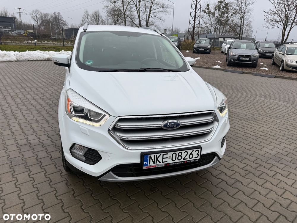 Ford Kuga 1.5 EcoBoost 2x4 Cool & Connect - 16