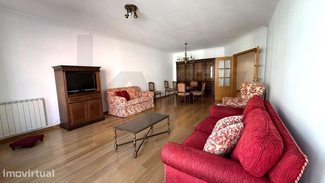 Apartamento T2 para Arrendamento em Campo de Ourique — Terraço comum e - Grande imagem: 2/20