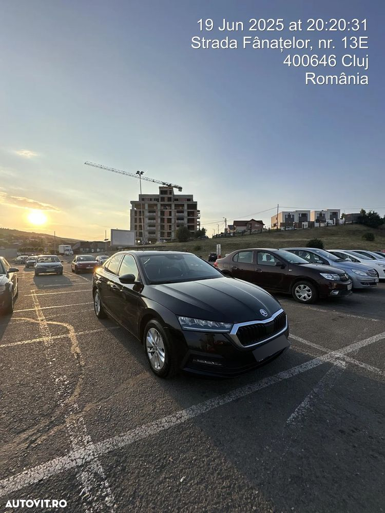 Skoda Octavia 2.0 TDI DSG Ambition - 4