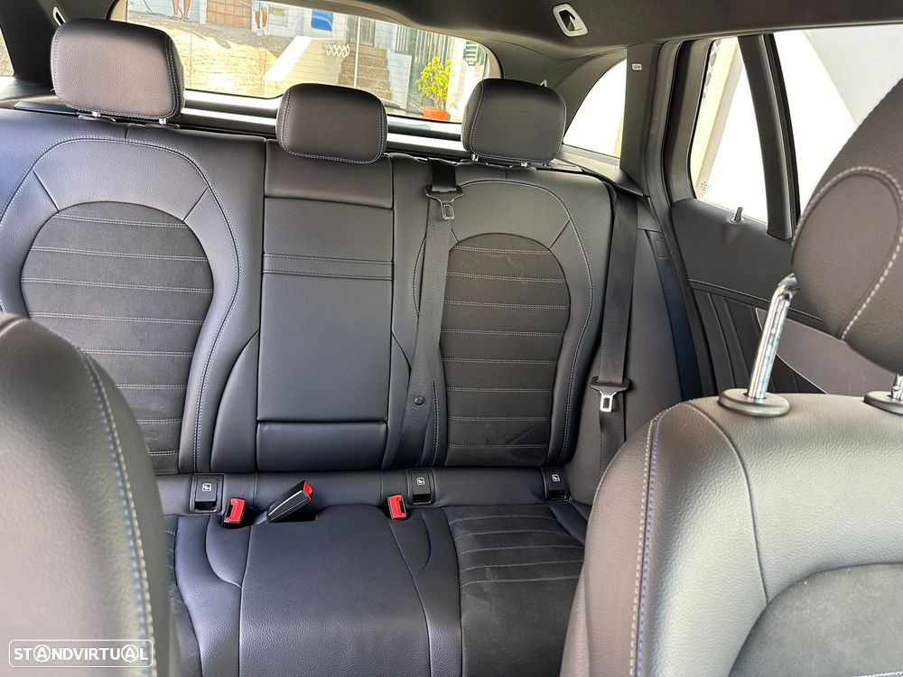 Mercedes-Benz C 300 BlueTEC Hybrid AMG Line - 16