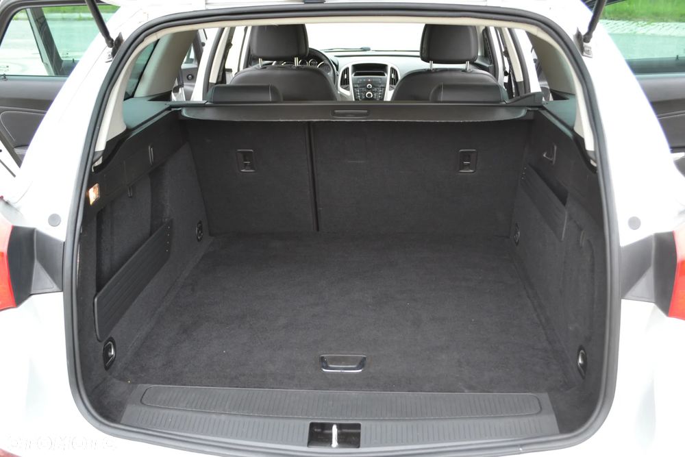 Opel Astra - 16