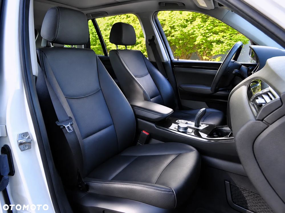 BMW X3 xDrive28i Advantage sport - 13