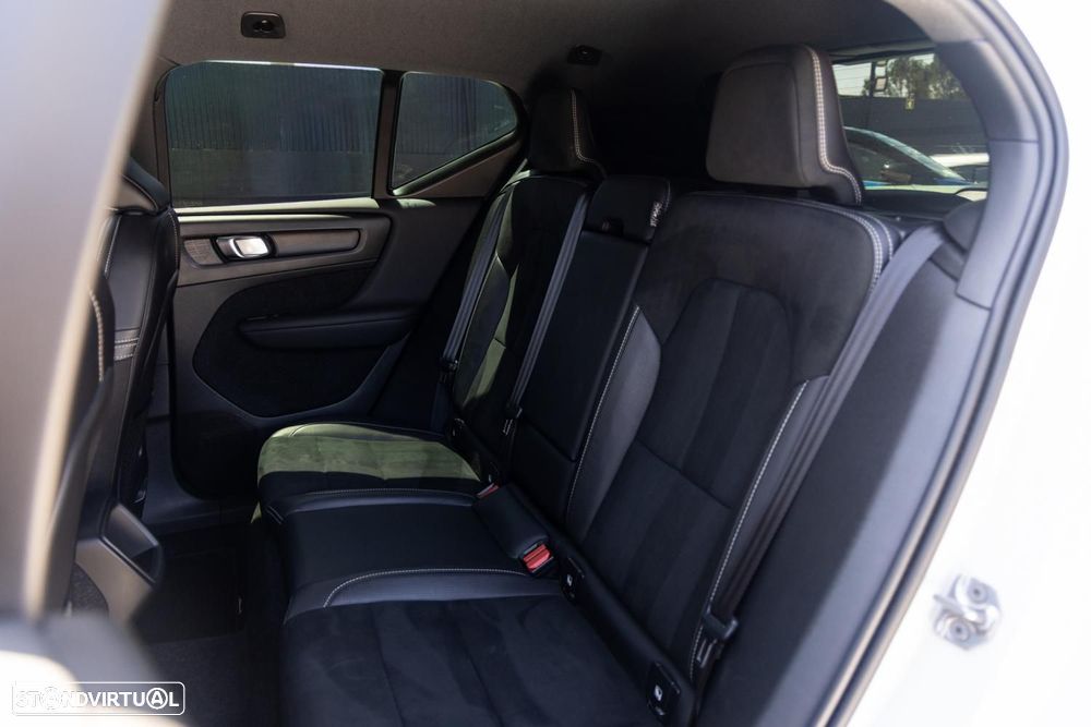 Volvo XC 40 - 12