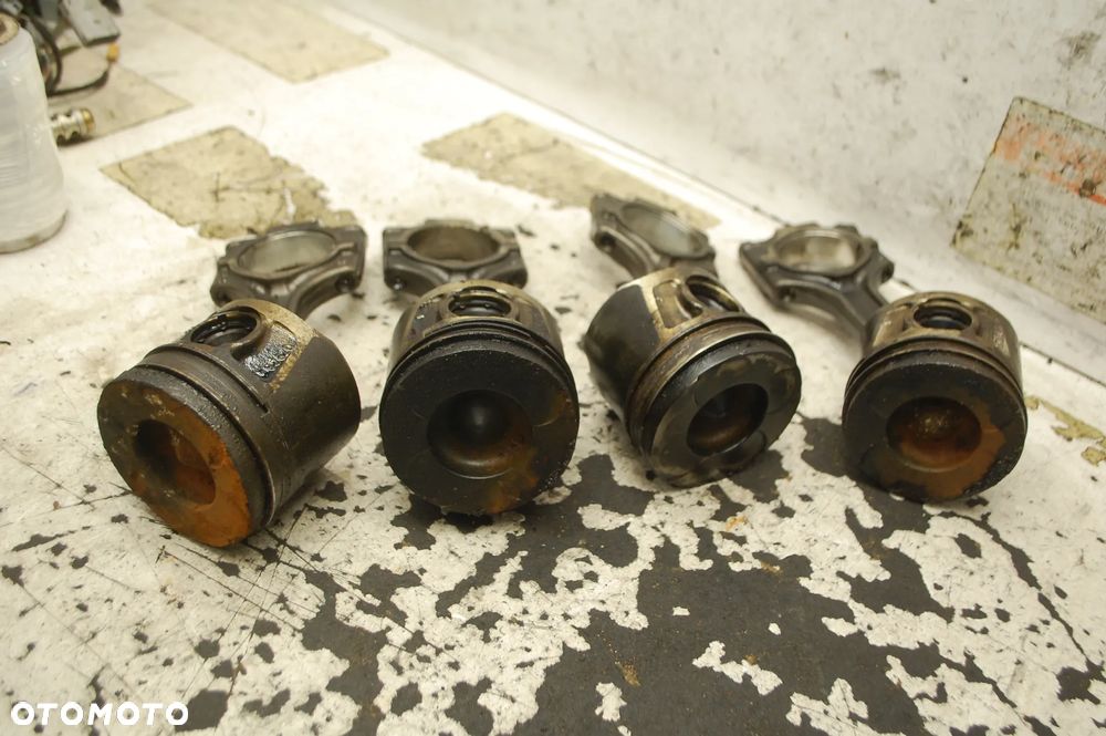 TŁOK + KORBOWÓD TŁOKI 822 1.6 M-JET FIAT DOLBO ALFA ROMEO - 5