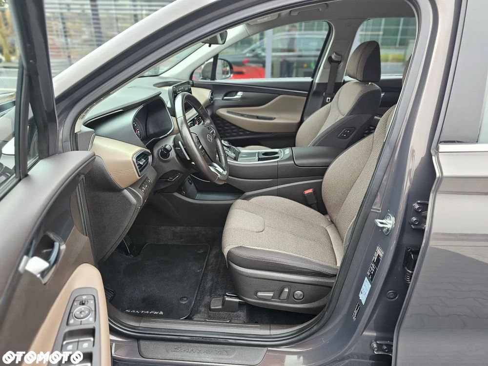 Hyundai Santa Fe 1.6 T-GDI HEV Premium 4WD - 17