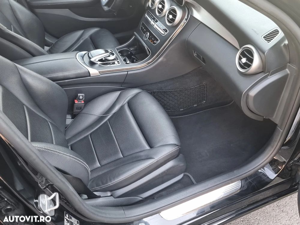 Mercedes-Benz C 220 d 4MATIC Aut - 40