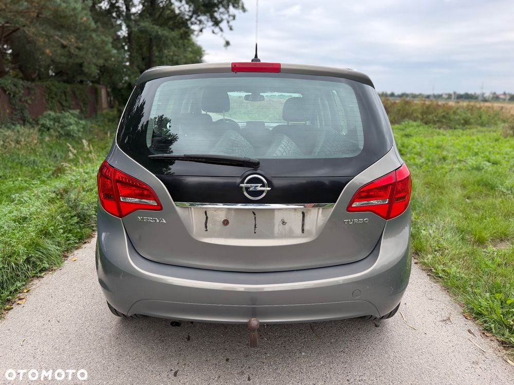 Opel Meriva 2015