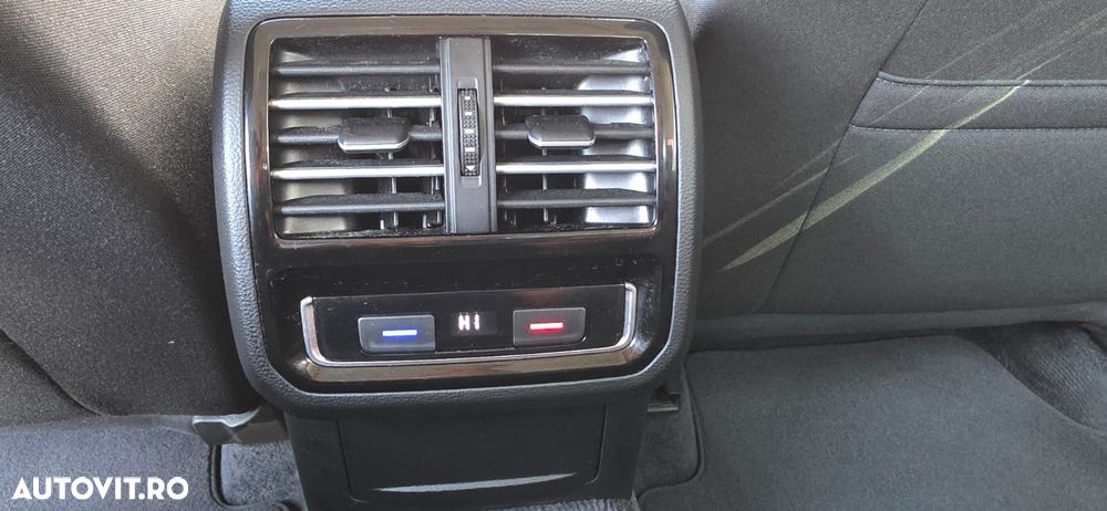 Volkswagen Passat - 15