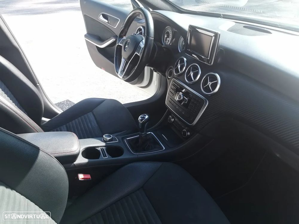 Mercedes-Benz A 180 CDi BE AMG Line - 16