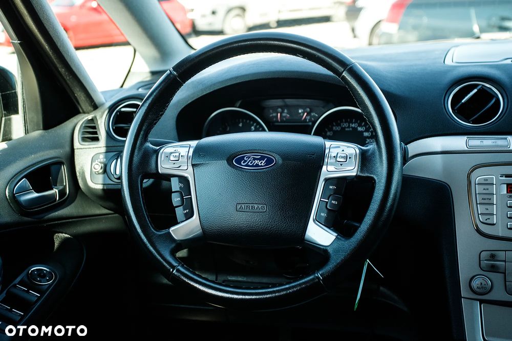 Ford S-Max 2.0 FF Titanium - 30