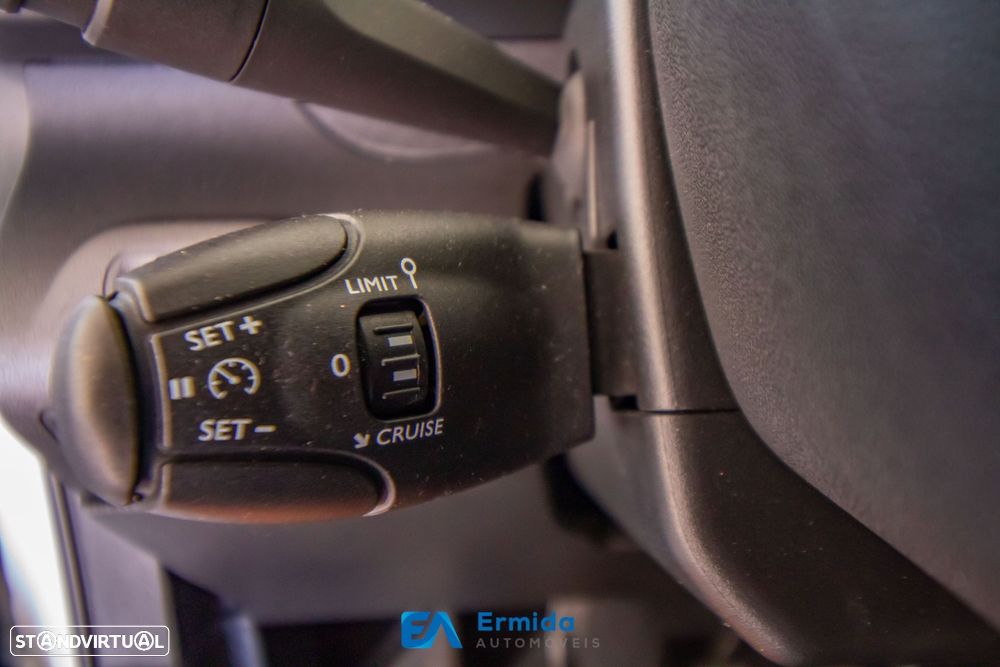 Peugeot Partner 1.5 BlueHDi Asphalt Standard - 57