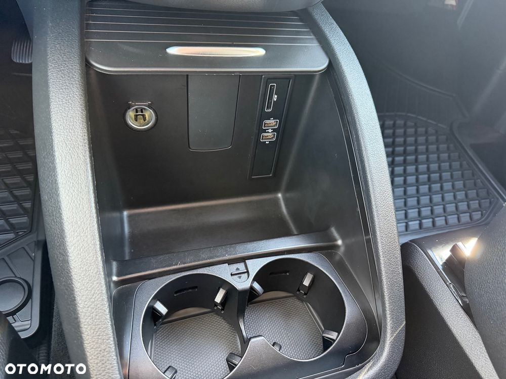 Mercedes-Benz Klasa V 250 (BlueTEC) d Avantgarde 7G-Tronic - 21