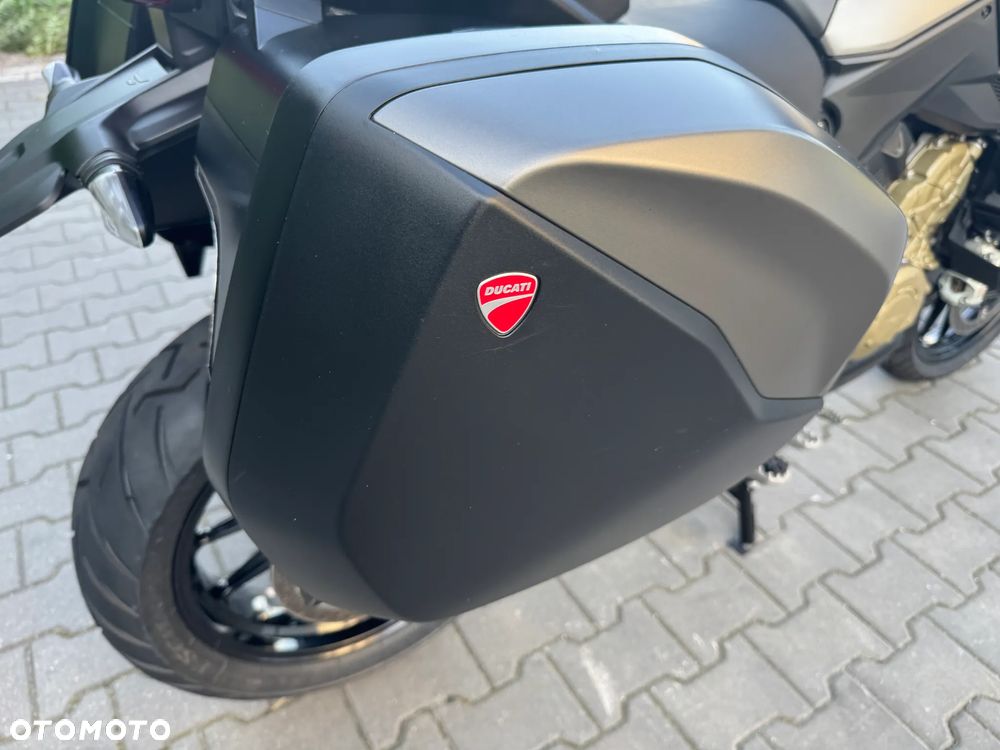 Ducati Multistrada - 26