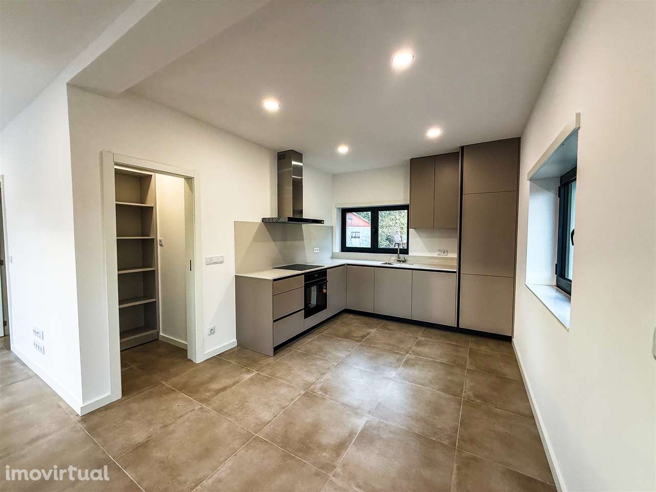 Moradia T3+1 DUPLEX Venda em Subportela, Deocriste e Portela Susã,Vian - Grande imagem: 2/13