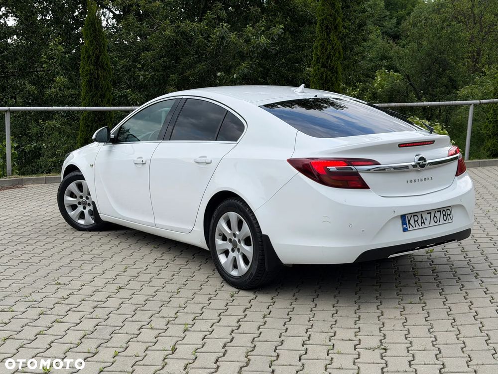 Opel Insignia 2.0 CDTI - 9