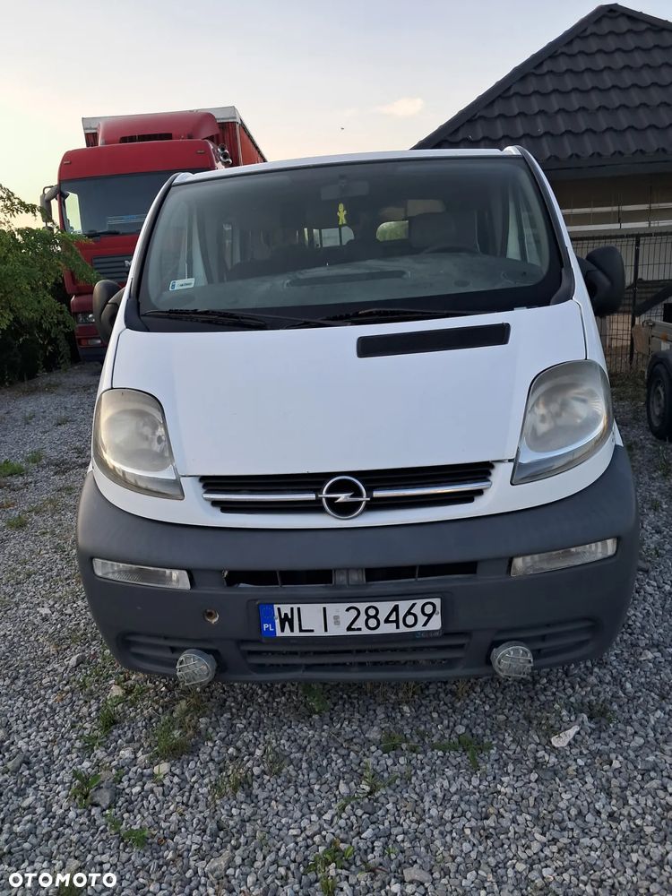 Opel Vivaro - 8