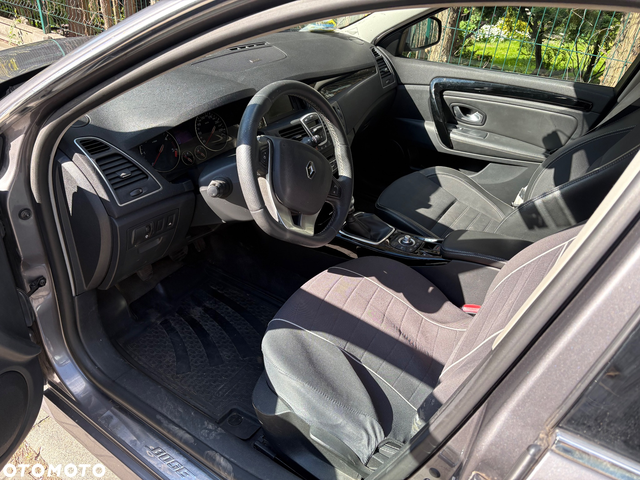 Renault Laguna 2.0 dCi Bose Edition - 3