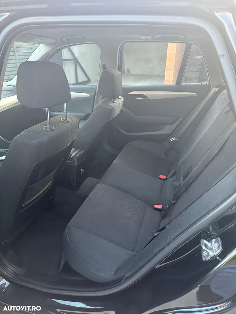 BMW X1 xDrive20d - 12