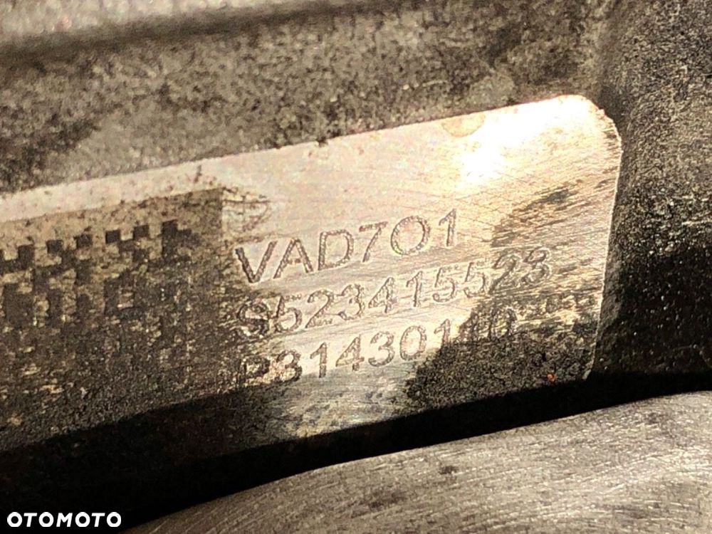 SILNIK KOMPLETNY  VOLVO V40 liftback (525, 526) 2012 - 2022 D2 88 kW [120 KM] olej napędowy 2015 - - 19