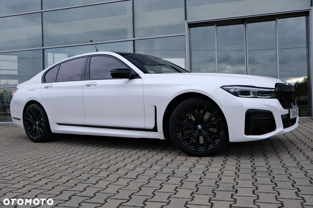 BMW Seria 7 2020 photo 3