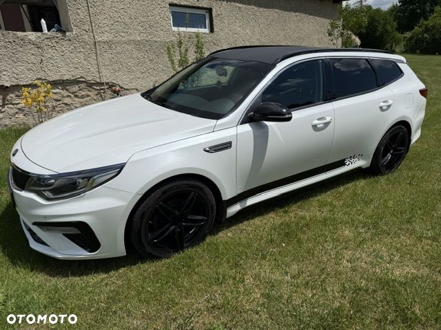 Kia Optima - 7