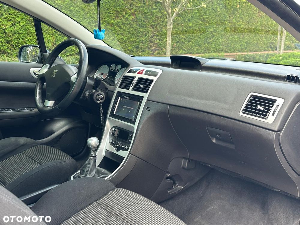 Peugeot 307 CC 135 - 9